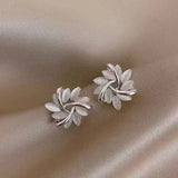 Cat’s Eye Flower Earrings